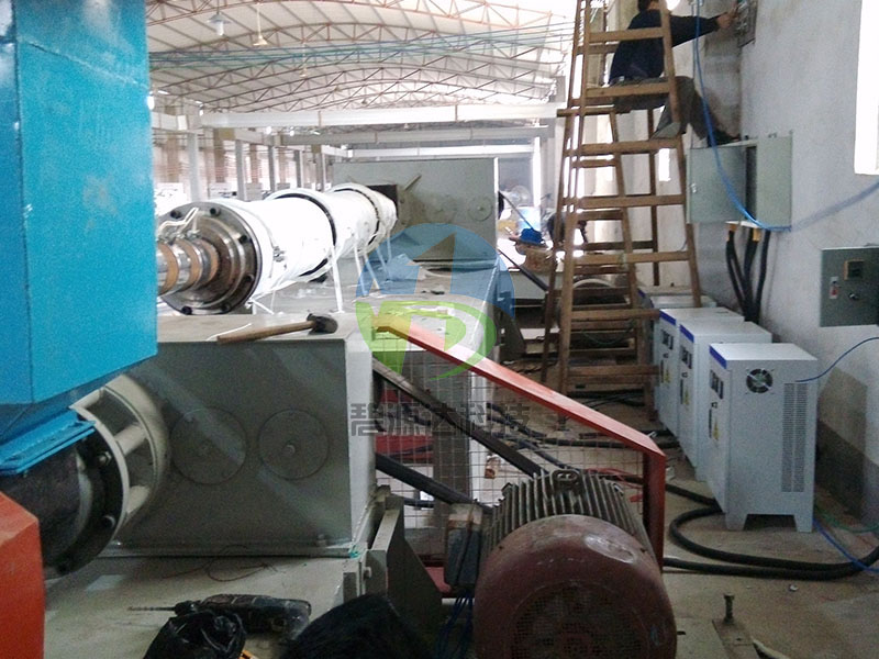 保溫棉在造粒機電磁加熱器上的應用